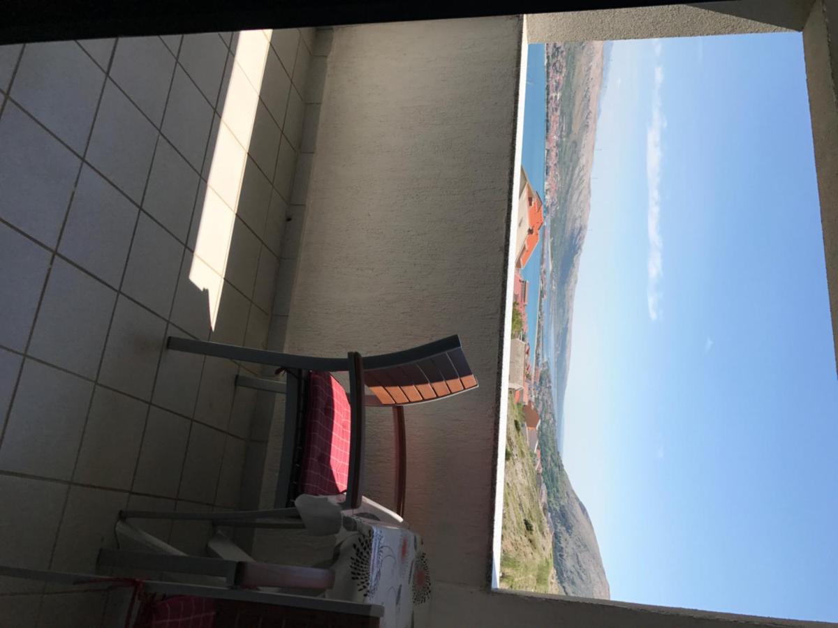 Branko Apartment Pag Town